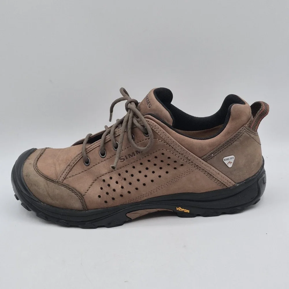 Simms Shoes Mens‎ Size 12 Brown Gore-Tex Vibram Leather Hiking Outdoor Trail